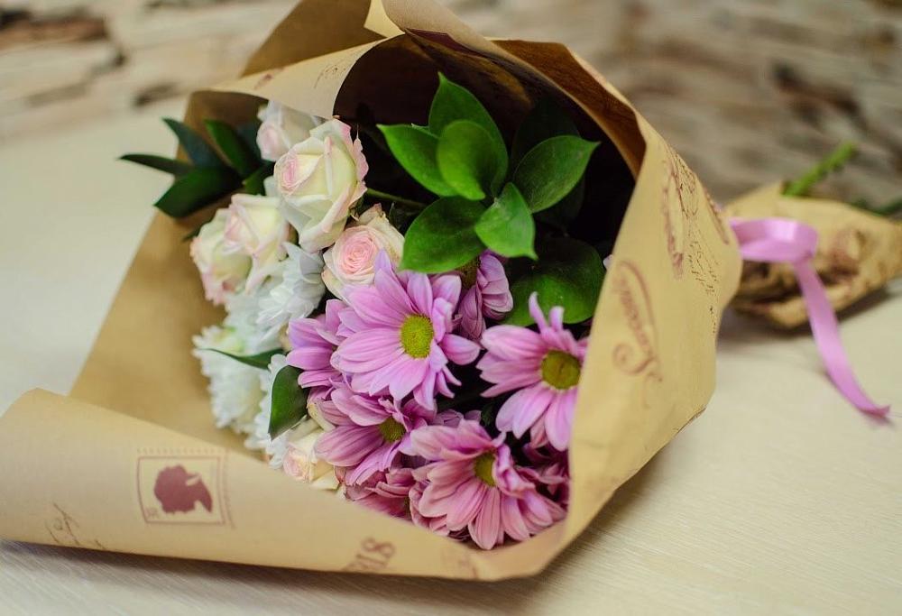 Букет цветов из: Розы и Хризантемы в Двуреченске