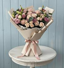 Букет цветов из:  Розы и Лизиантусы в Двуреченске