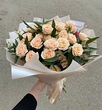 Букет Кремовые розы Латте в Двуреченске