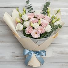 Букет цветов из:  Лизиантусы в Двуреченске