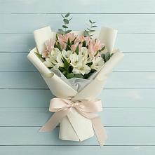Букет цветов из:  Альстромерии в Двуреченске