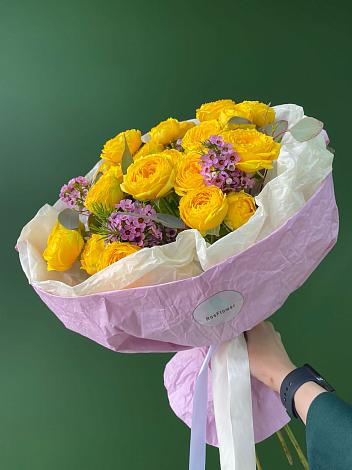 Букет Кустовые желтые розы в Двуреченске