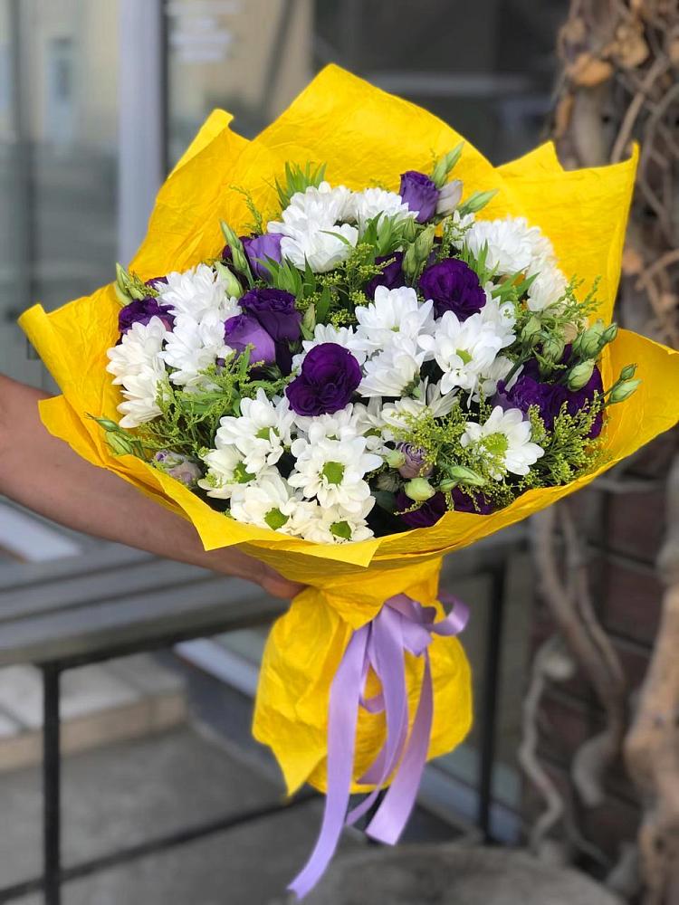 Букет цветов из: Ирисы, Хризантемы и Ромашки в Двуреченске