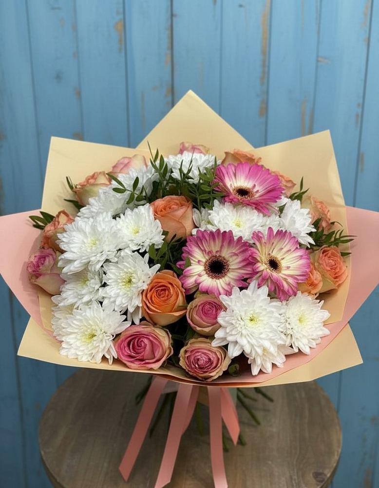 Букет цветов из: Розы, Герберы и Хризантемы в Двуреченске