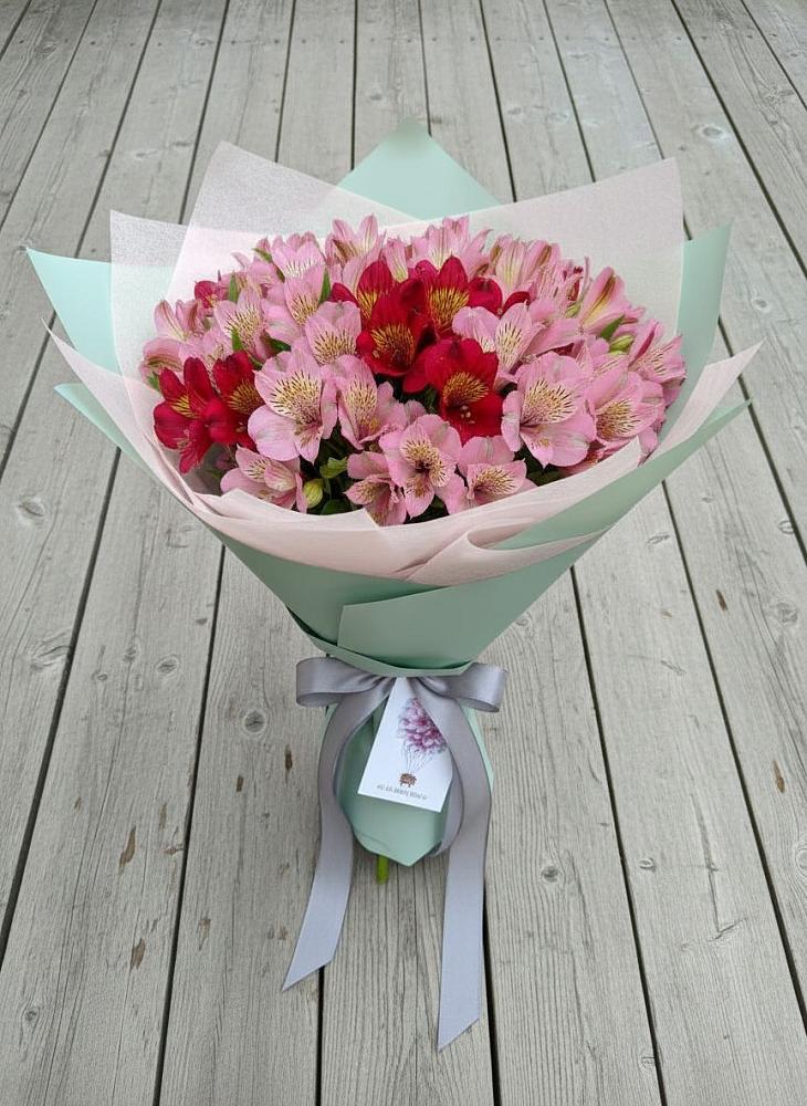 Букет цветов из: Альстромерии в Двуреченске