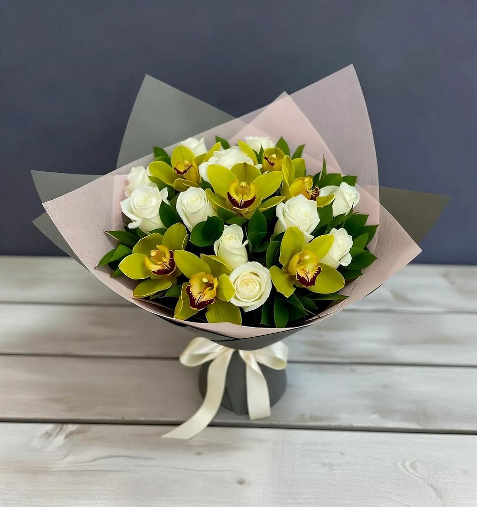 Букет цветов из: Орхидеи и Розы в Двуреченске