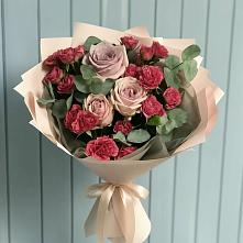 Букет цветов из:  Гвоздики и Розы в Двуреченске