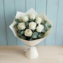 Букет Белые розы в Эвкалипте в Двуреченске