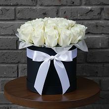 Цветочная композиция из Розы в шляпной коробке #REPLACE_PRED# Двуреченске