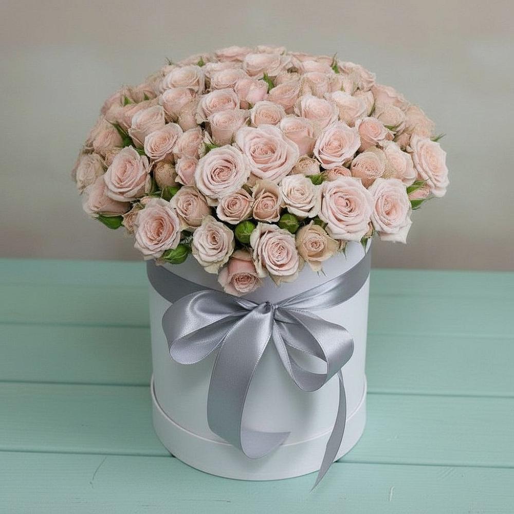 Цветочная композиция из Розы в шляпной коробке в Двуреченске