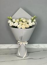 Букет цветов из:  Розы и Лизиантусы в Двуреченске